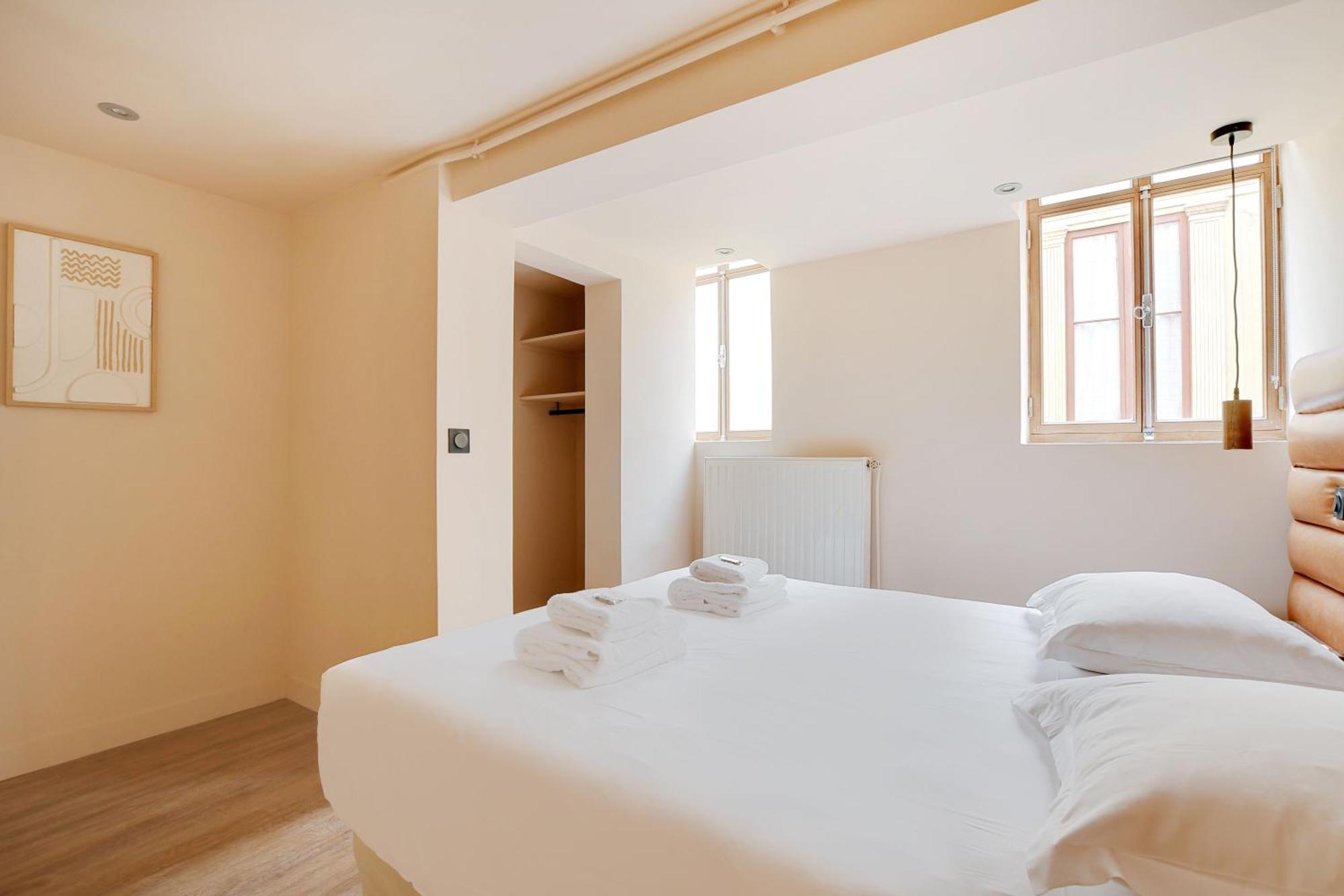Apartment Amazing Duplex - 5br-12p - Montorgueil *