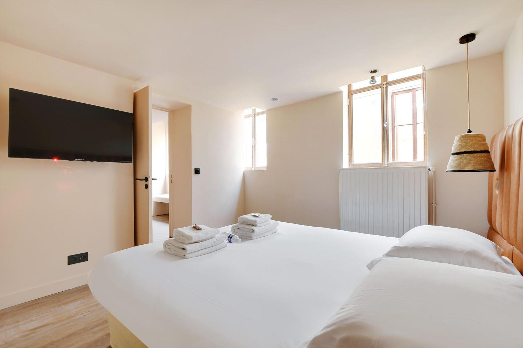 Apartment Amazing Duplex - 5br-12p - Montorgueil Paris
